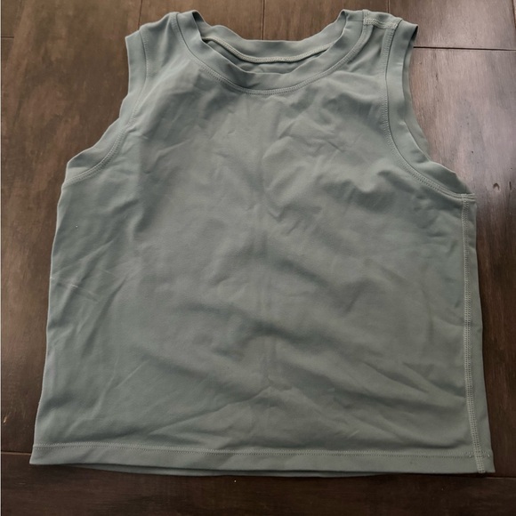 Bundle of 4 paragon fitwear Columbia crop tops - Picture 1 of 8